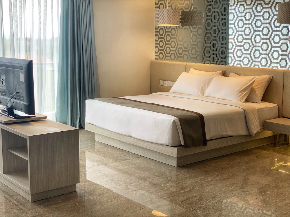 Daun Bali Seminyak 16/64