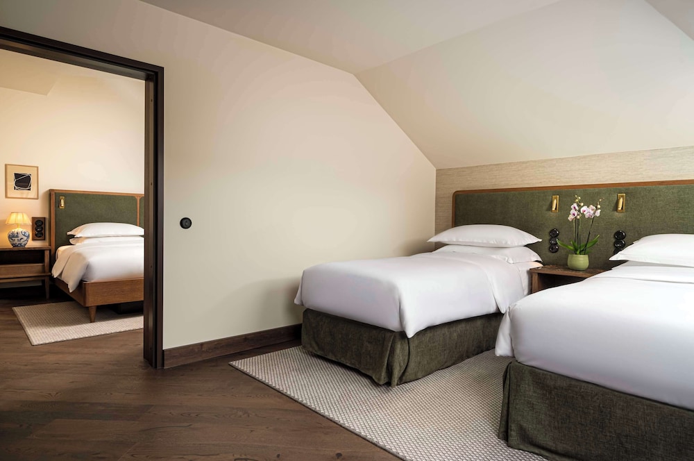 Brunfels Hotel, in the Unbound Collection by Hyatt 18/55