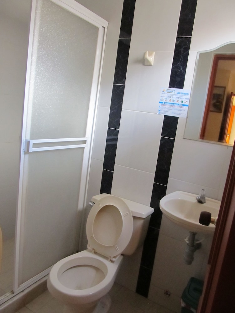 Hostal Solymar 17/42