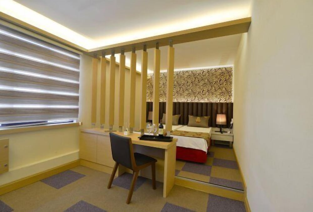 Istcity Hotel 42/47