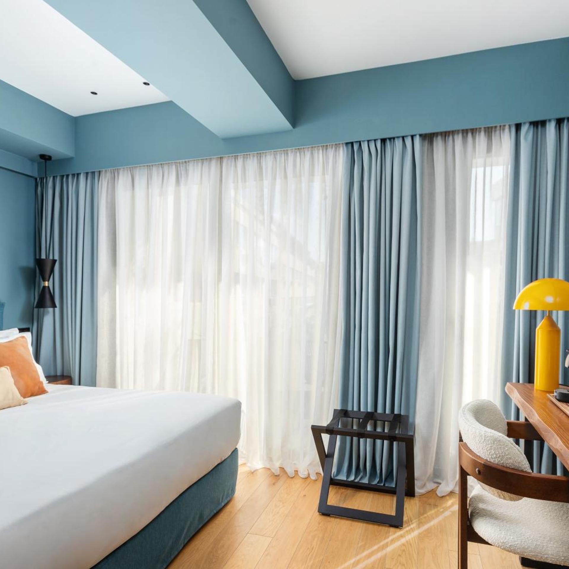 Room, King Bed, Acropolis View, Terrace، The Residence Aiolou Suites & SPA 2/6