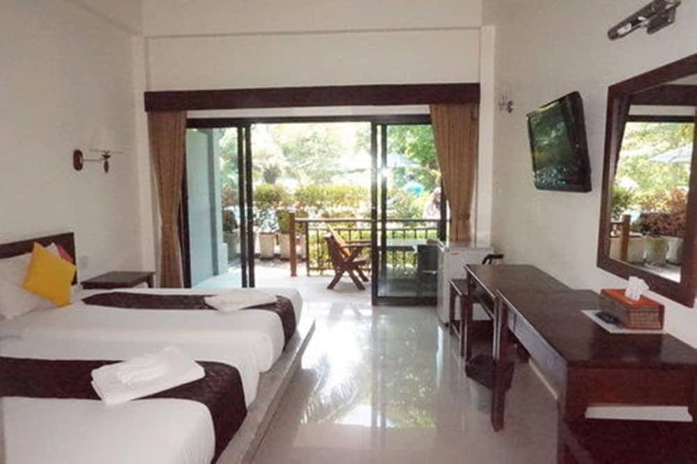 Dream Valley Resort Tonsai Beach 52/72