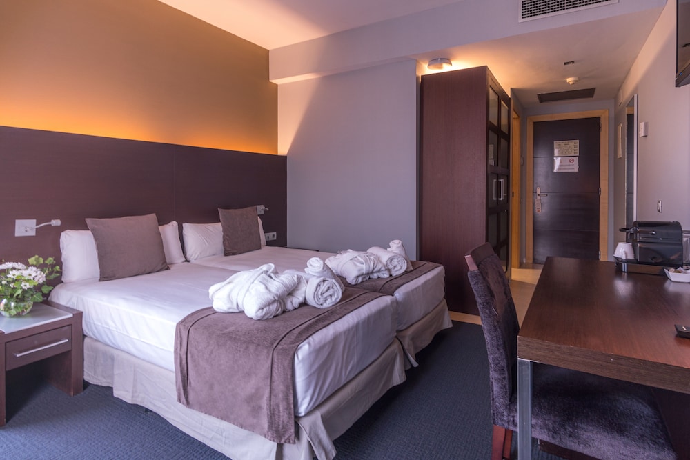 Madanis Hotel 13/50