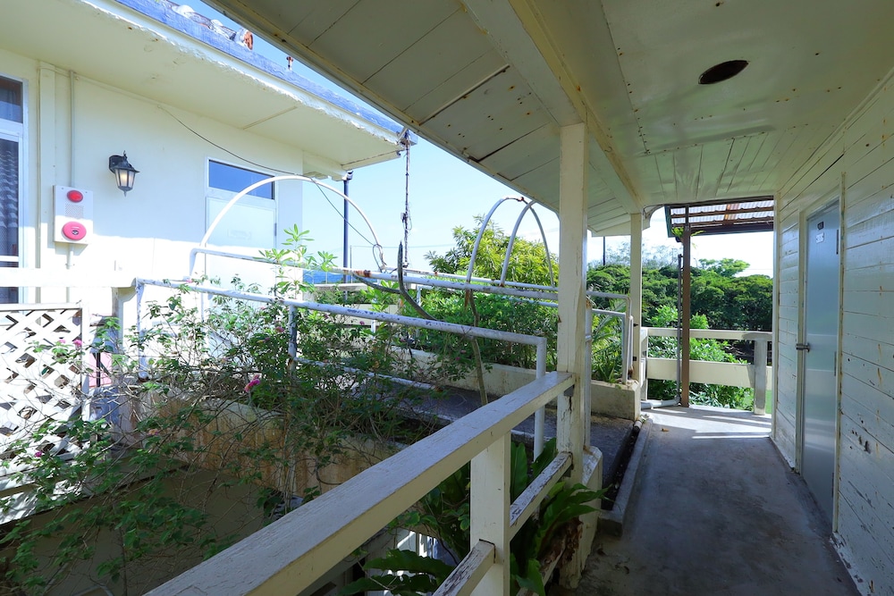Shirahama Hotel 8/64