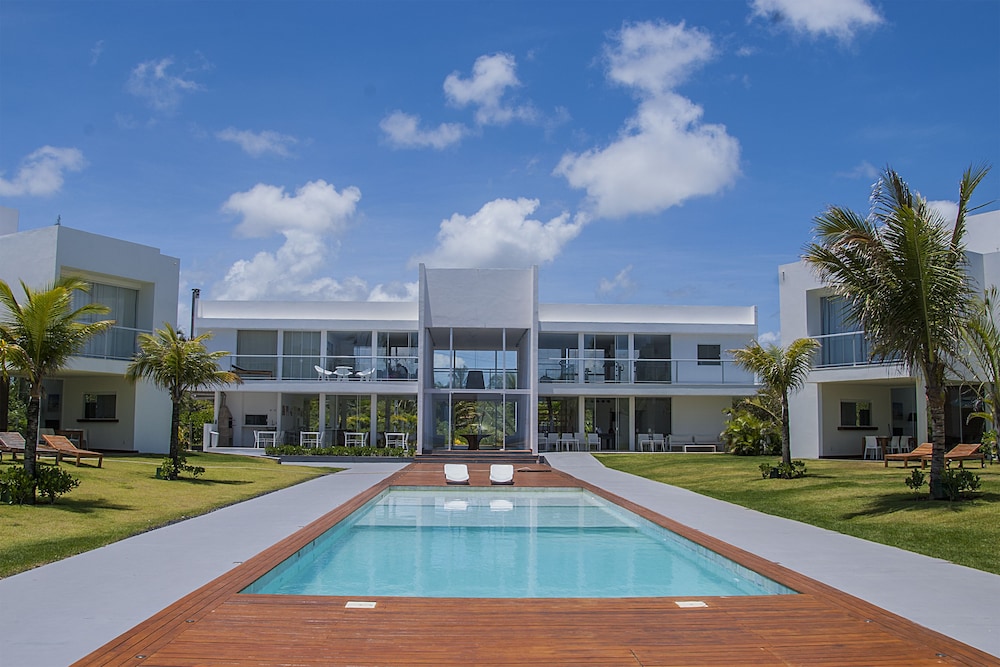 B Blue Beachouses 37/65