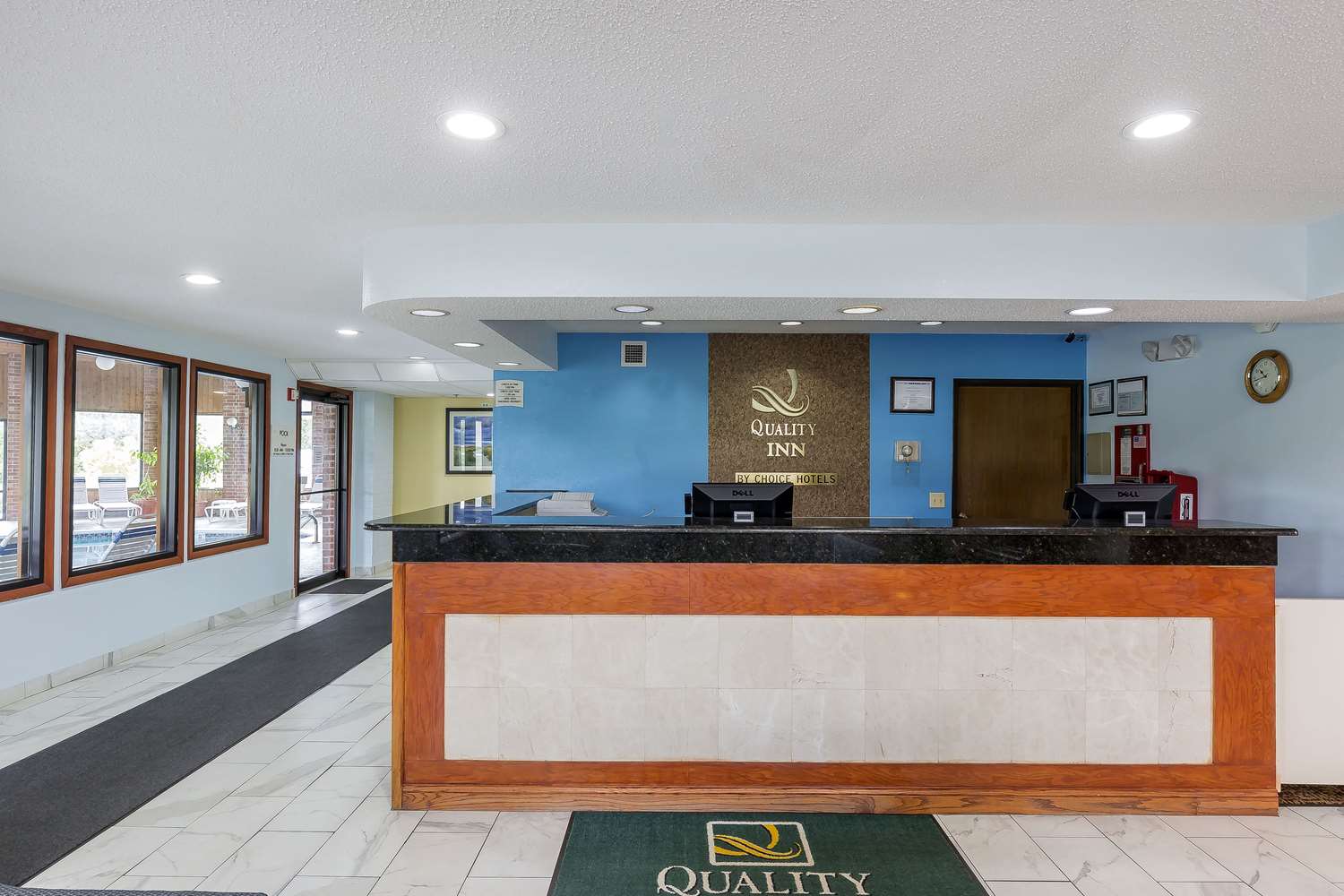Quality Inn Sycamore - DeKalb 6/43