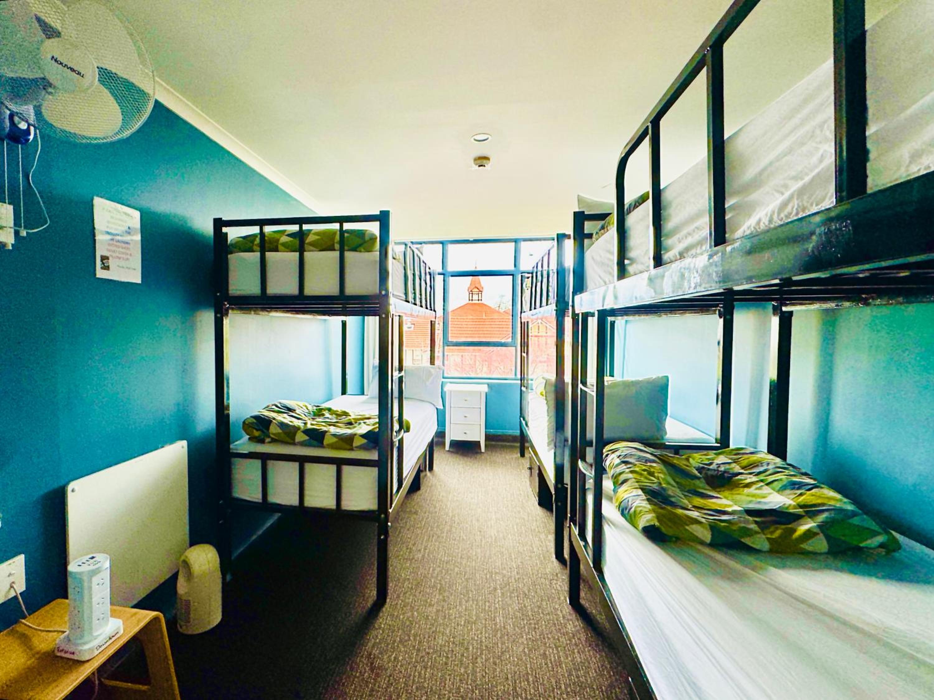 Female Dorm, Female Only, 6 Beds