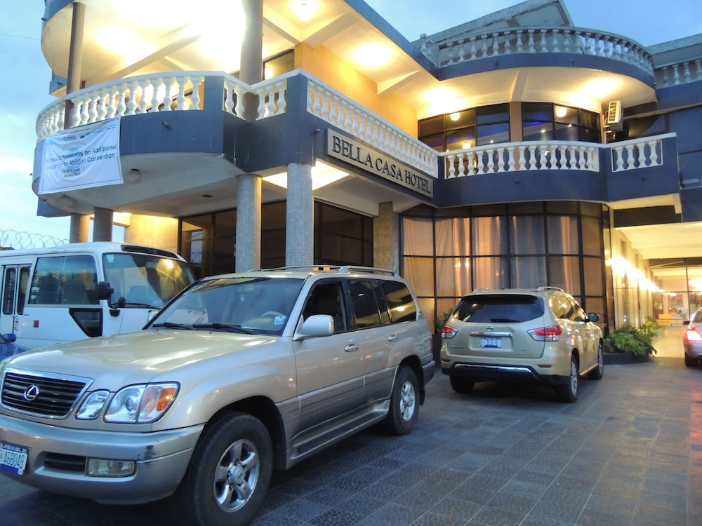Bella Casa Hotel 43/50