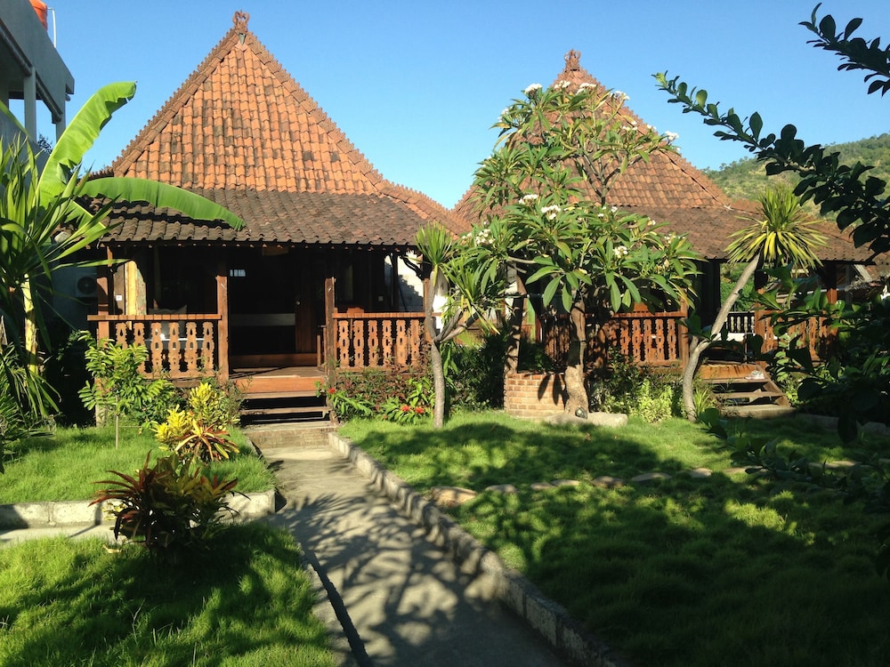 Classic Beach Villas 36/50