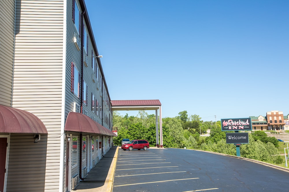 Rosebud Inn 56/64