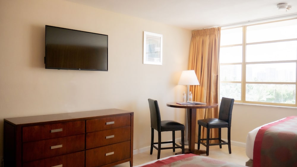 Ramada Plaza by Wyndham Marco Polo Beach Resort 45/67