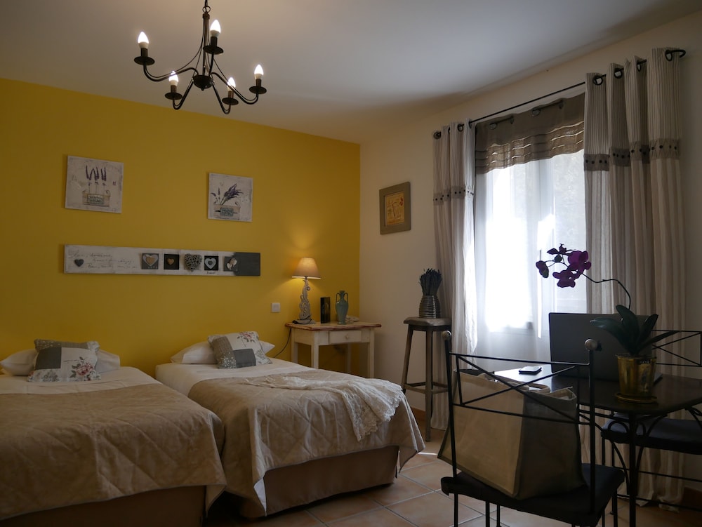 Hotel Les Ambres 3/49