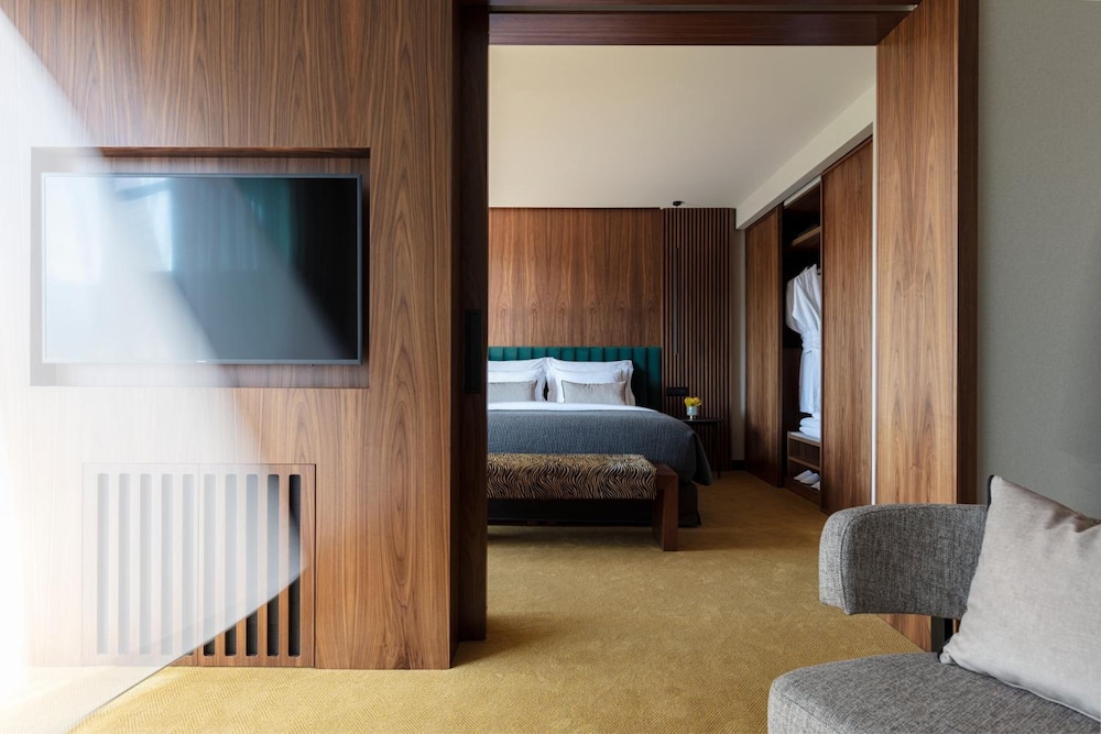 The Lynx | Mountain Resort Florina 42/63