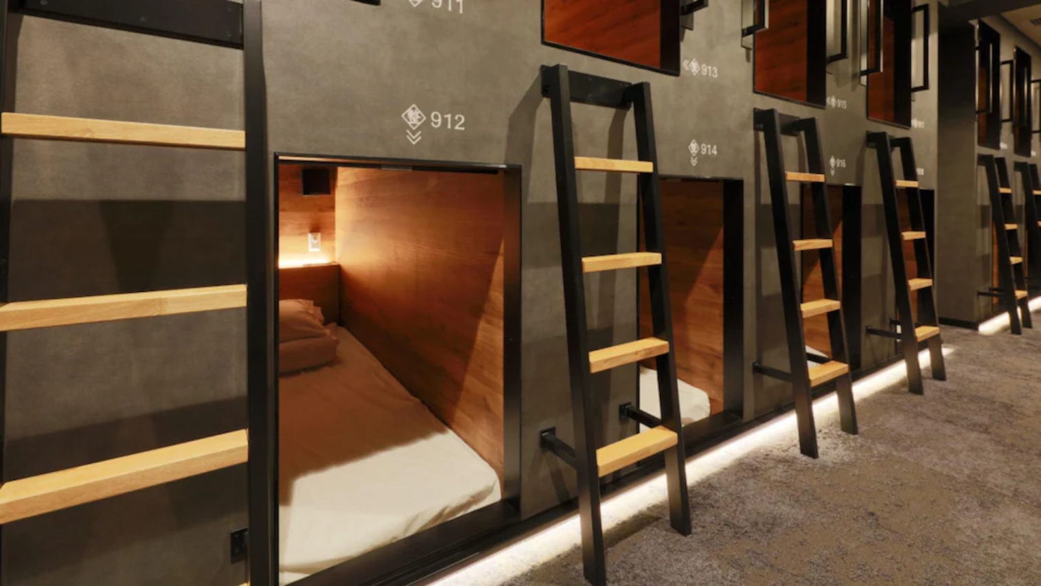 Rembrandt Cabin and Spa Shimbashi 7/18