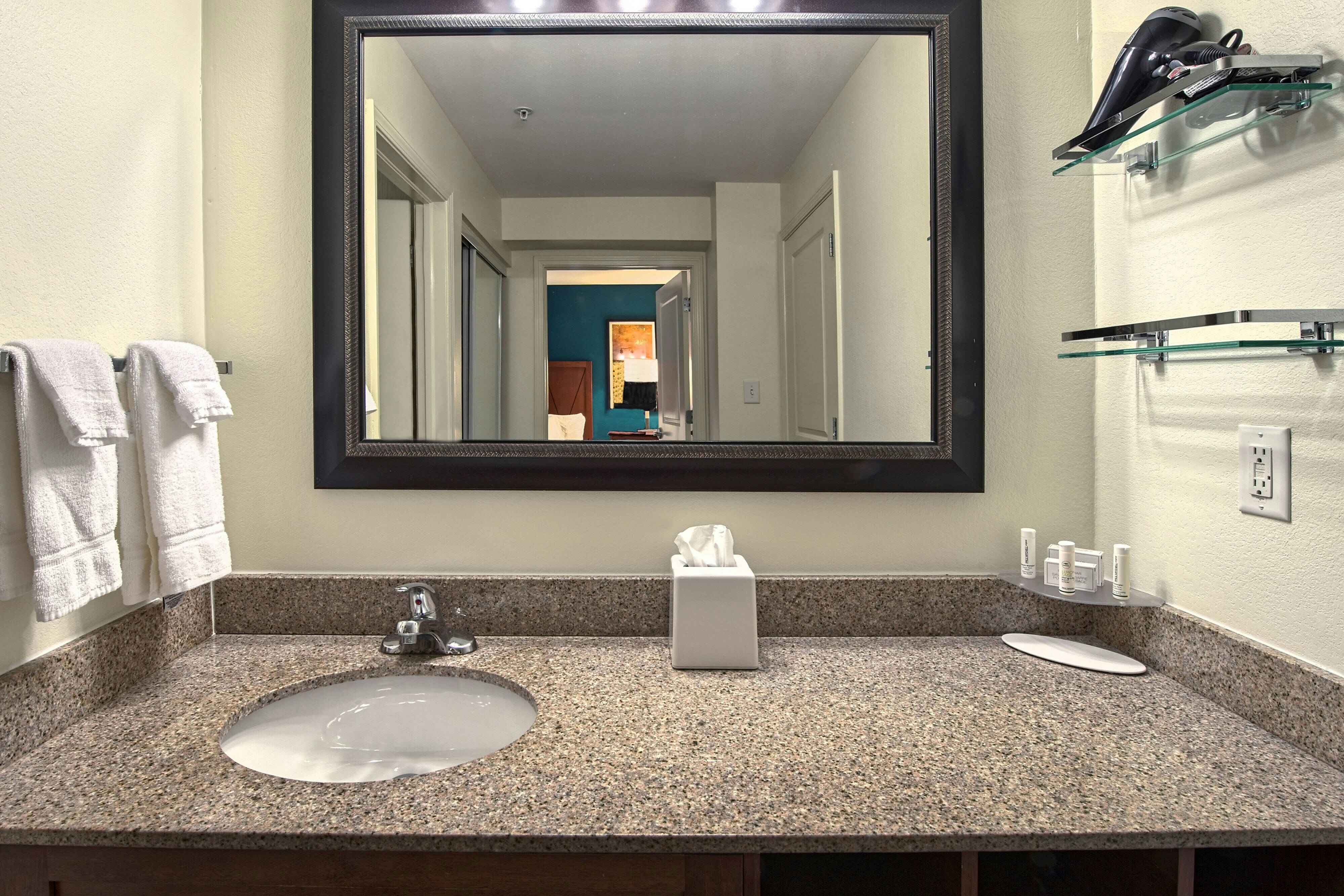 Residence Inn by Marriott Fayetteville Cross Creek 34/36