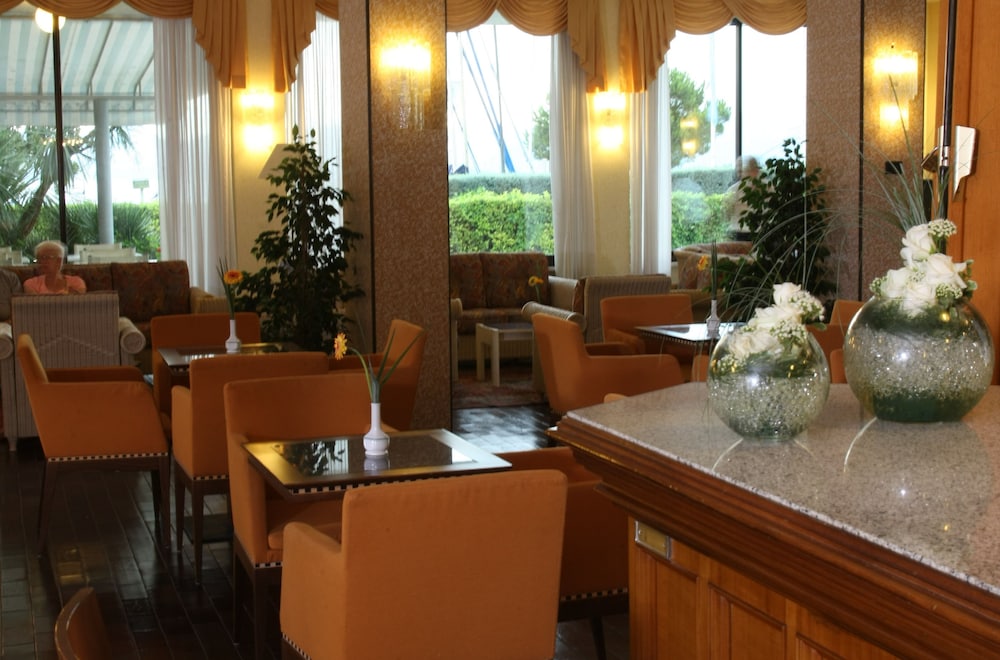 Hotel Nettuno 43/60