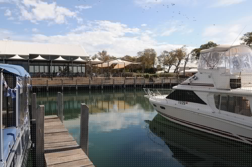 MANDURAH QUAY RESORT 5/72