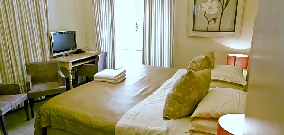 Hotel Valeri 15/50