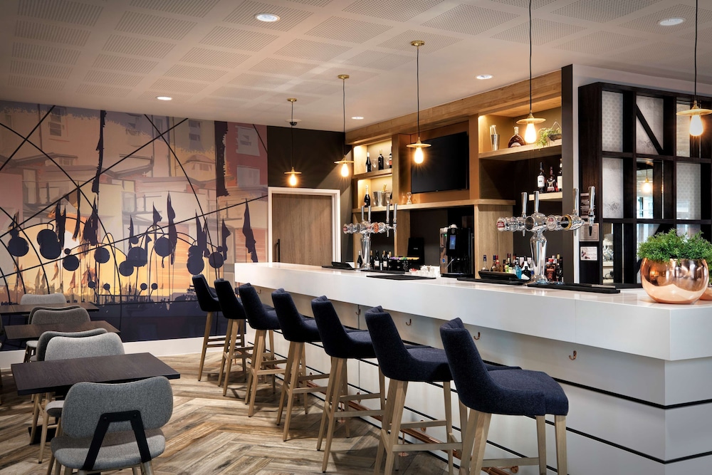 Hampton By Hilton Bristol Airport 41/46