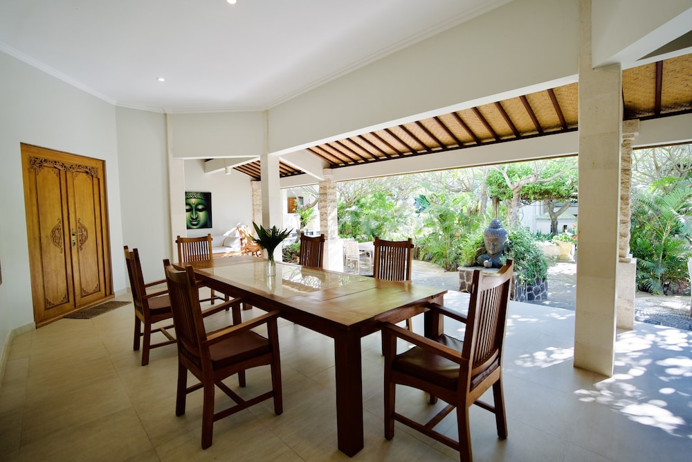 POINCIANA RESORT 66/75