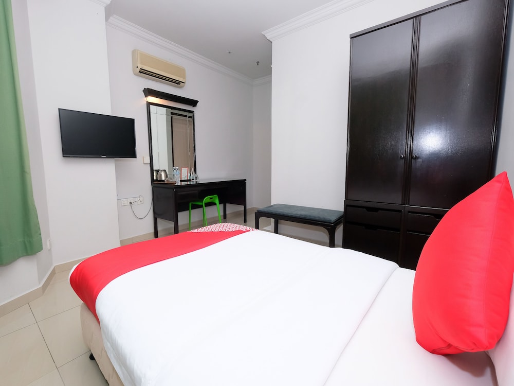 OYO 1236 Hotel Green Park 25/58