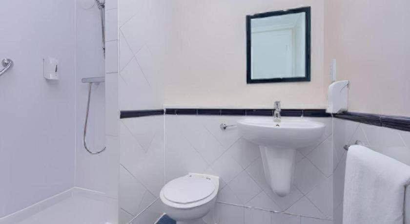 Travelodge Arundel Fontwell 14/16