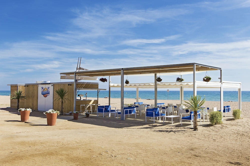 Hotel Tahiti Playa 135/137
