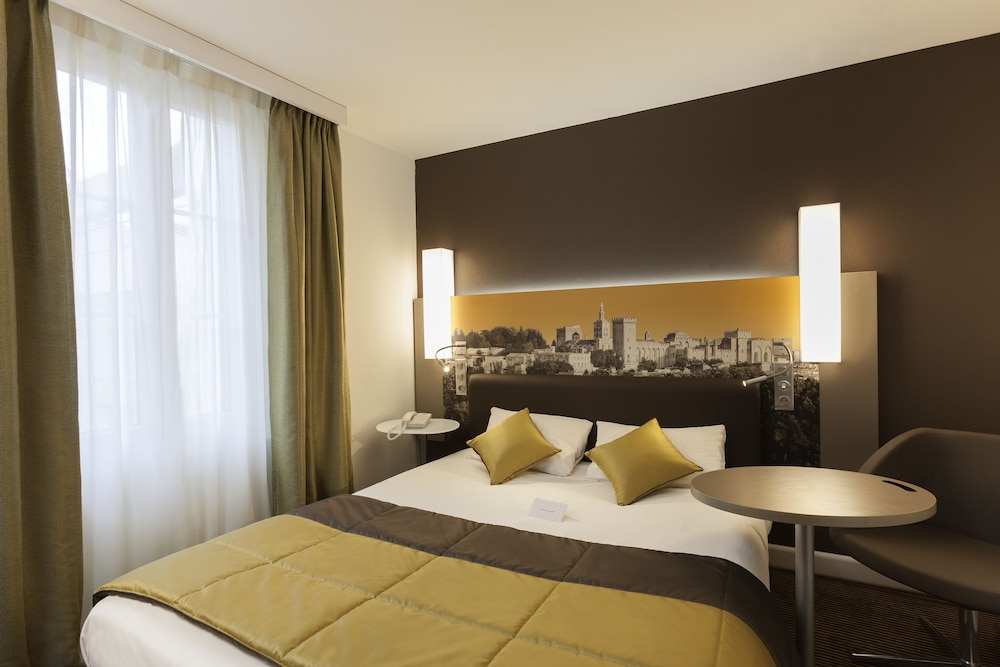 Mercure Avignon Centre Palais des Papes Hotel 29/70