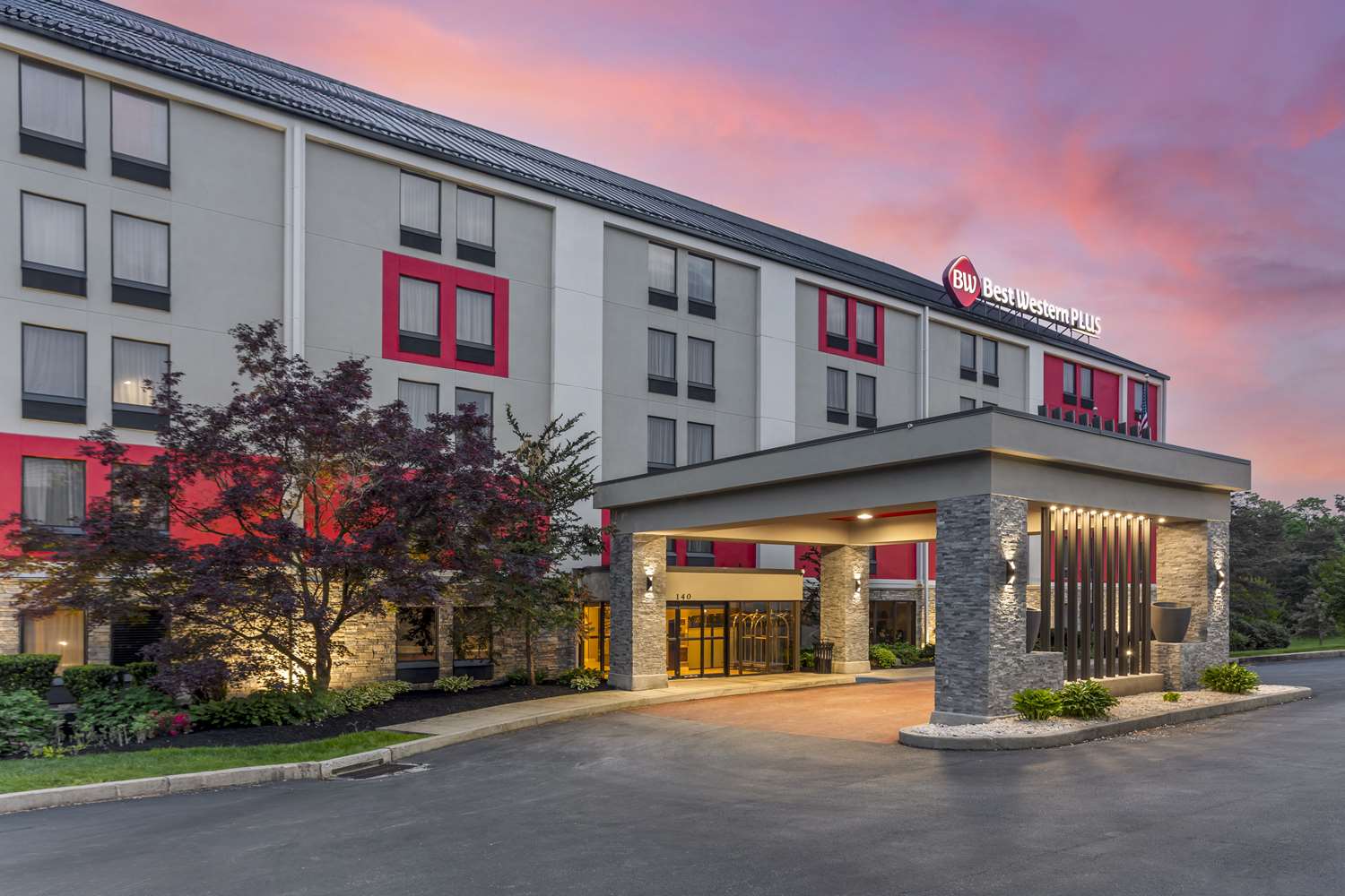 Best Western Plus Heritage Rail Inn & Suites 6/49