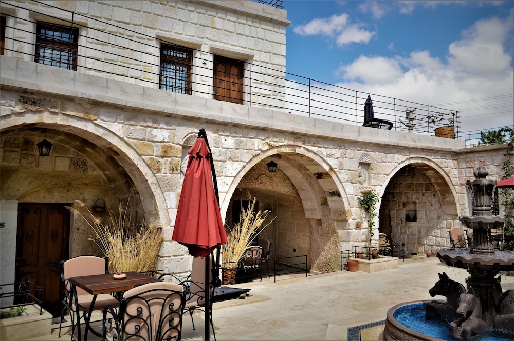 Pegas Cave Suites 39/48
