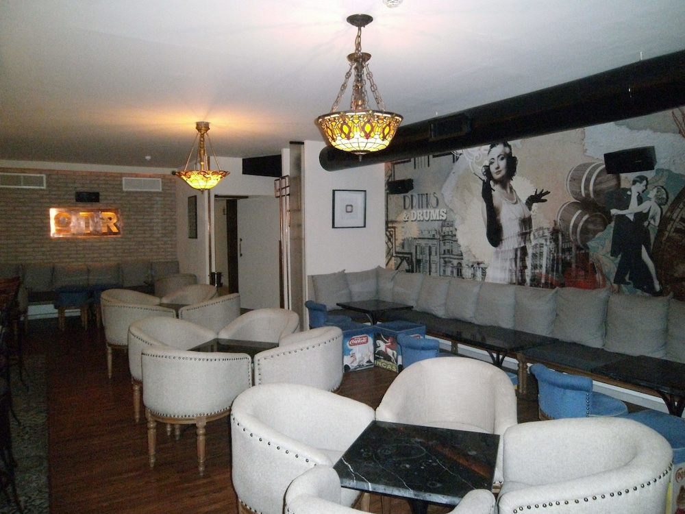THE CONROY BOUTIQUE HOTEL 19/38