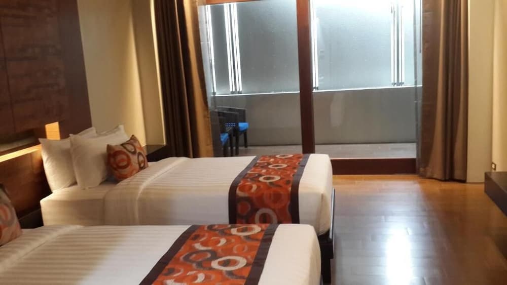 Am Samui Palace 23/77