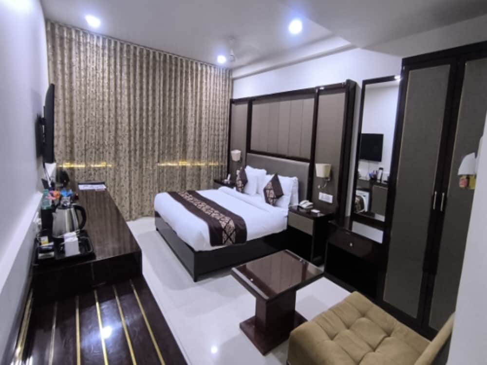 Lords Eco Inn Porbandar 19/47