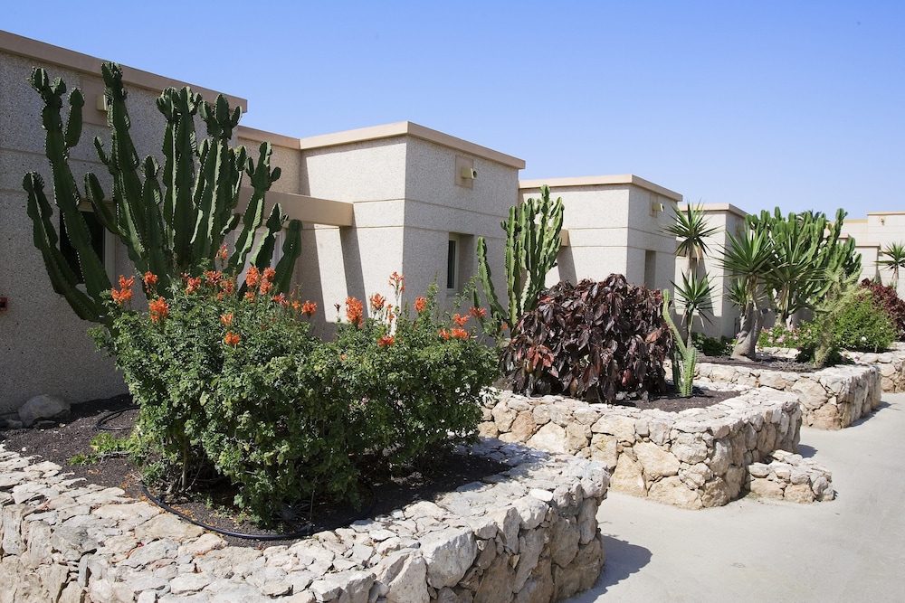 SBH Monica Beach Resort 40/47