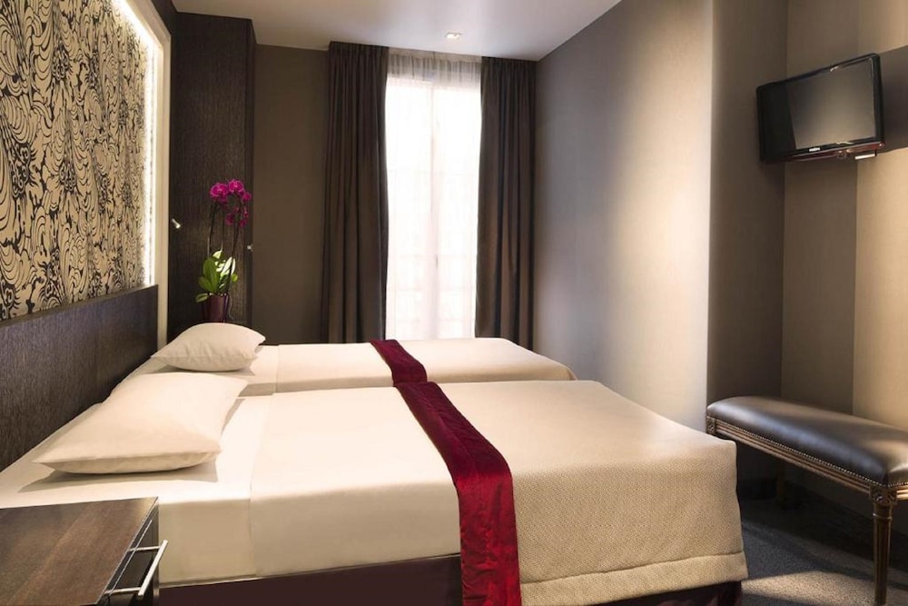 Central Hotel Paris 27/46