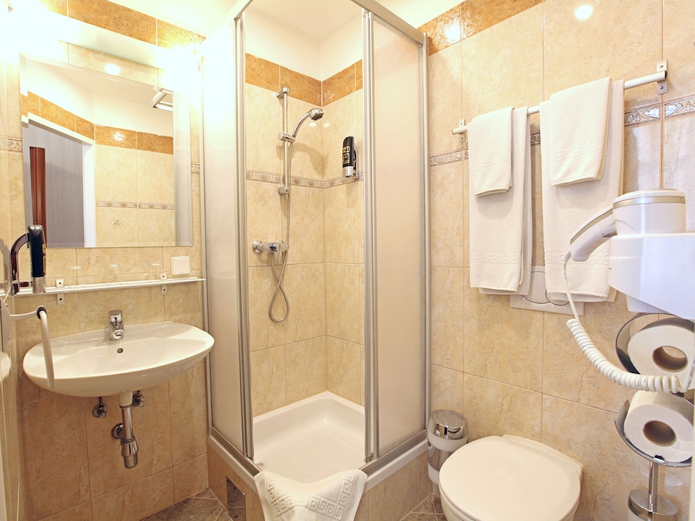 Andreas Hotelpension 39/50
