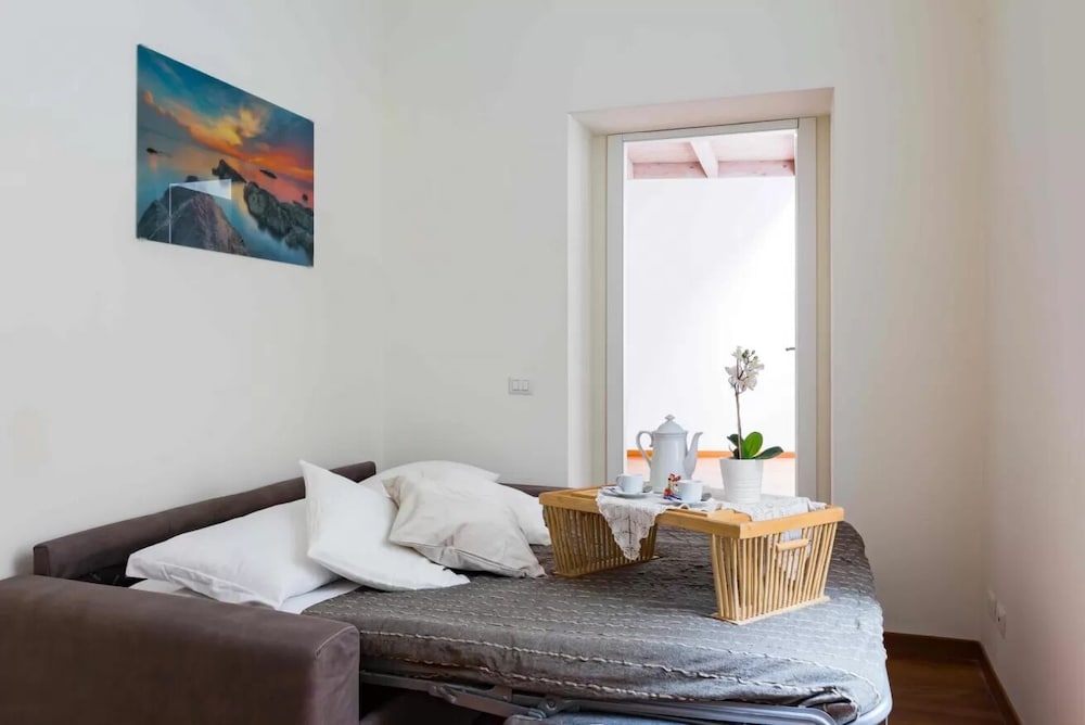 The Sistina Suite 4/46