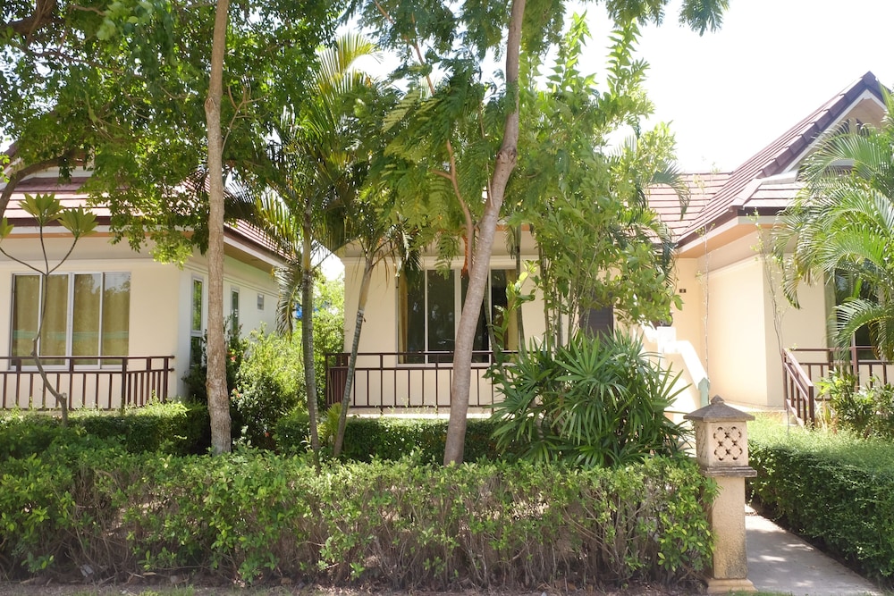 Aana Residence Resort 16/23