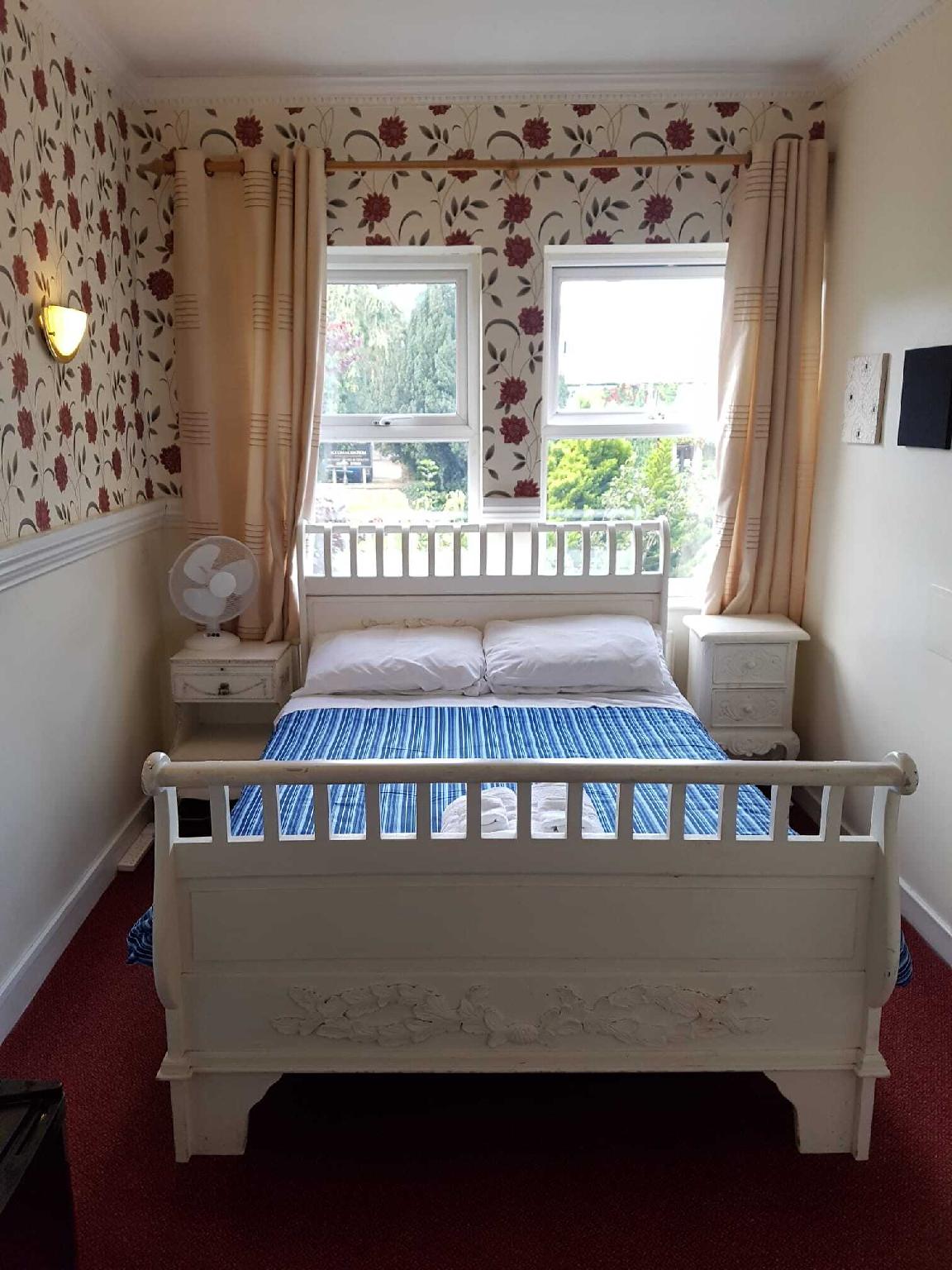 Classic, Double Bed