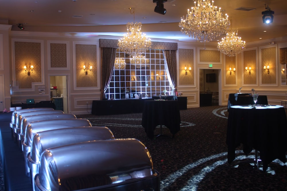 Garden Suite Hotel 5/56