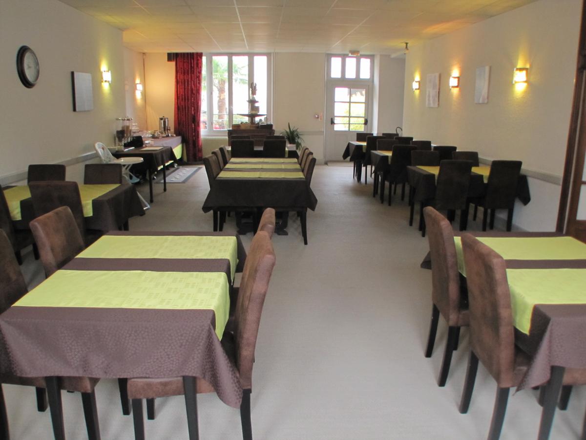 Hotel Du Cerf 18/19