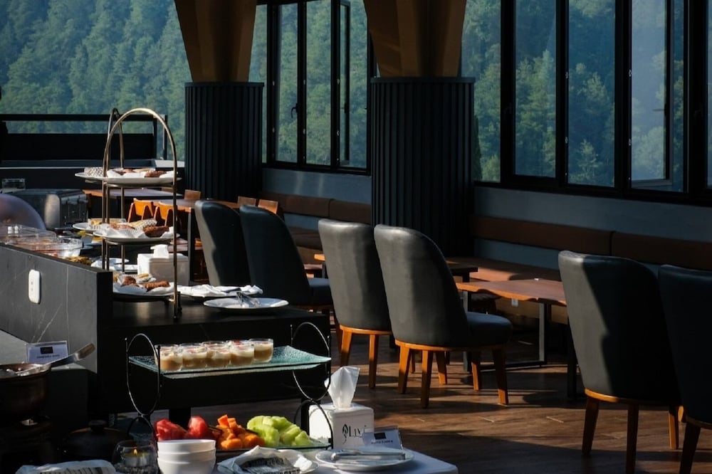 Allura Azana Resort Tawangmangu 36/50