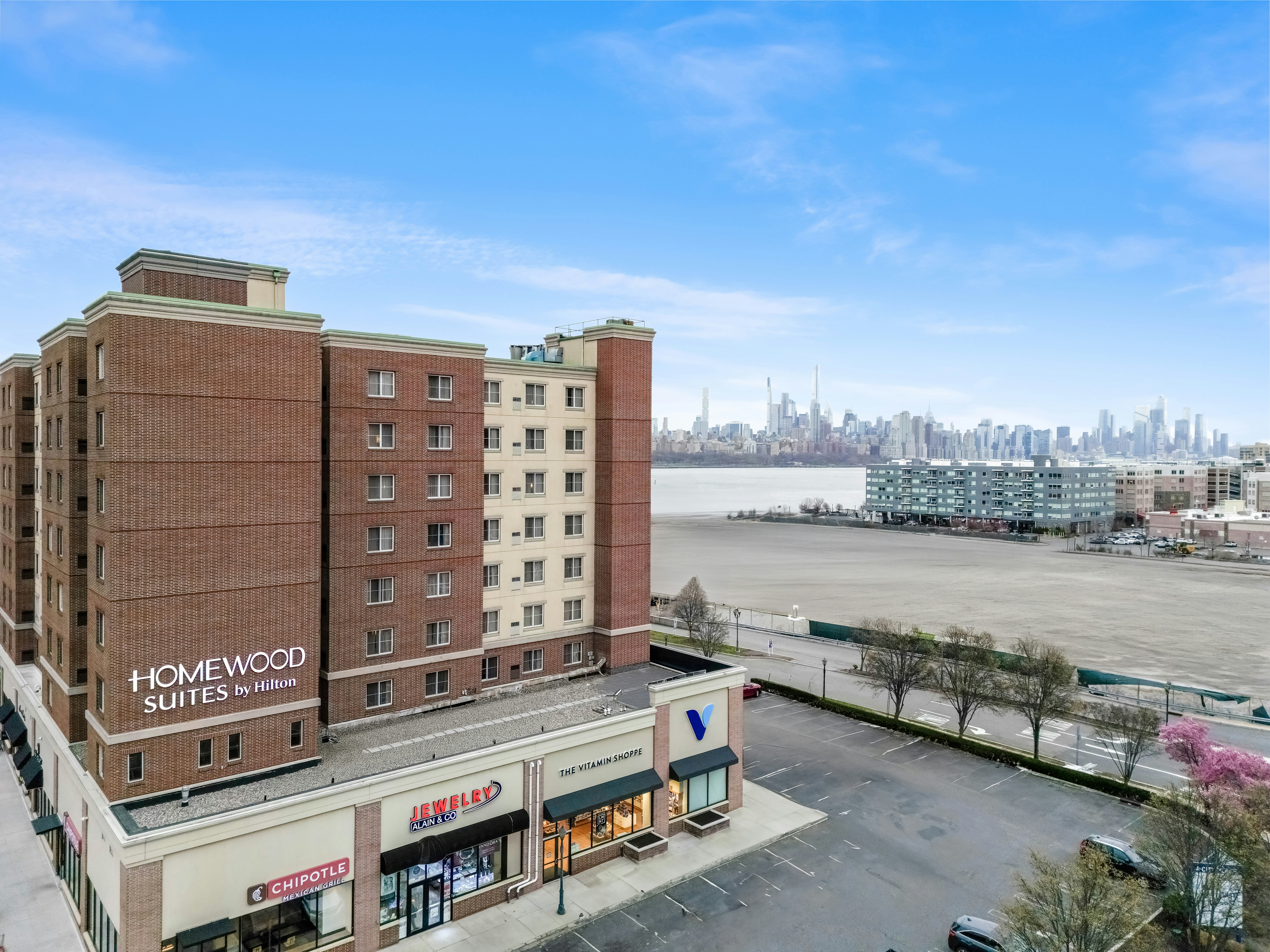 Homewood Suites by Hilton Edgewater-NYC Area 2/19
