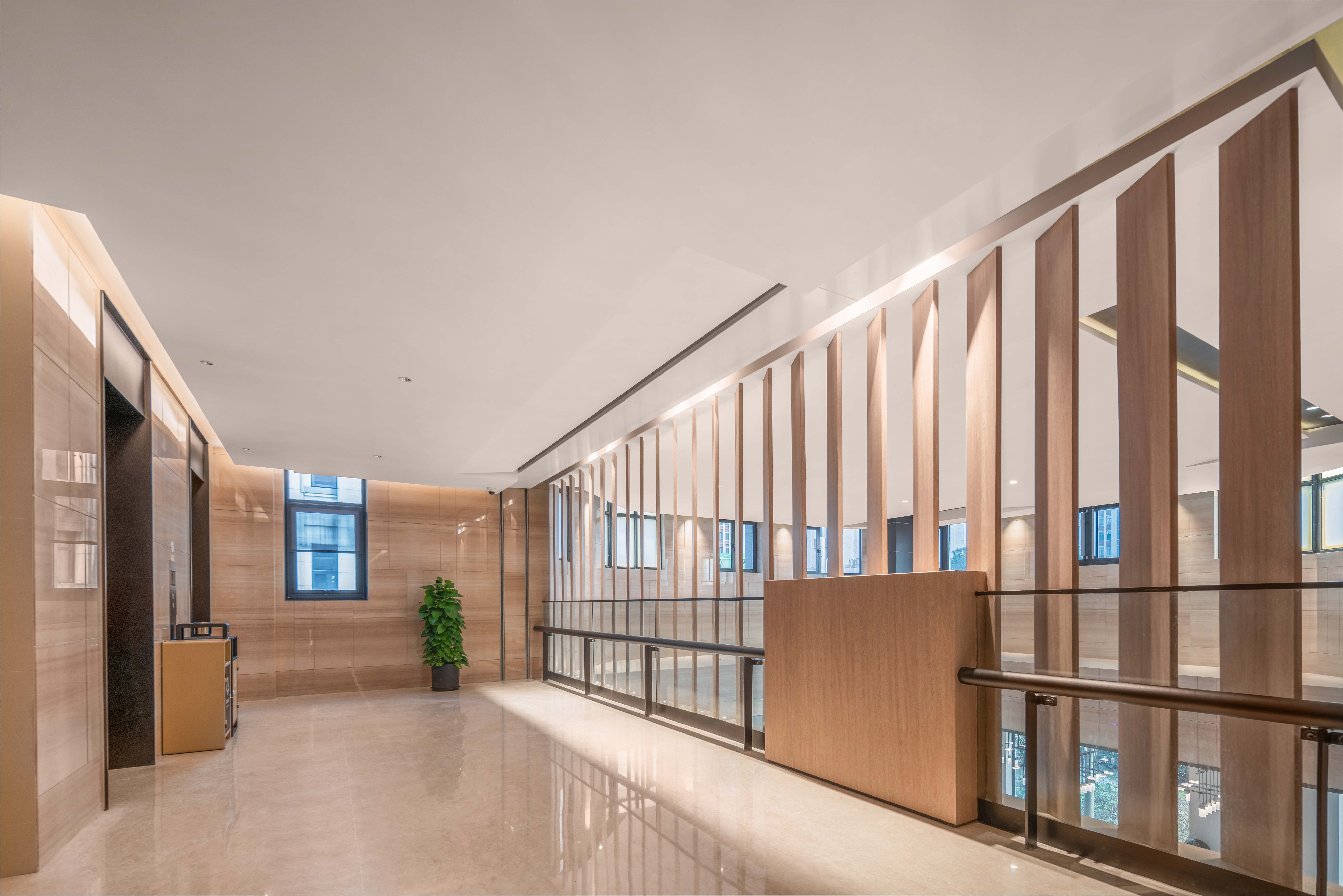 Holiday Inn Express Shanghai Hongqiao NECC 16/50