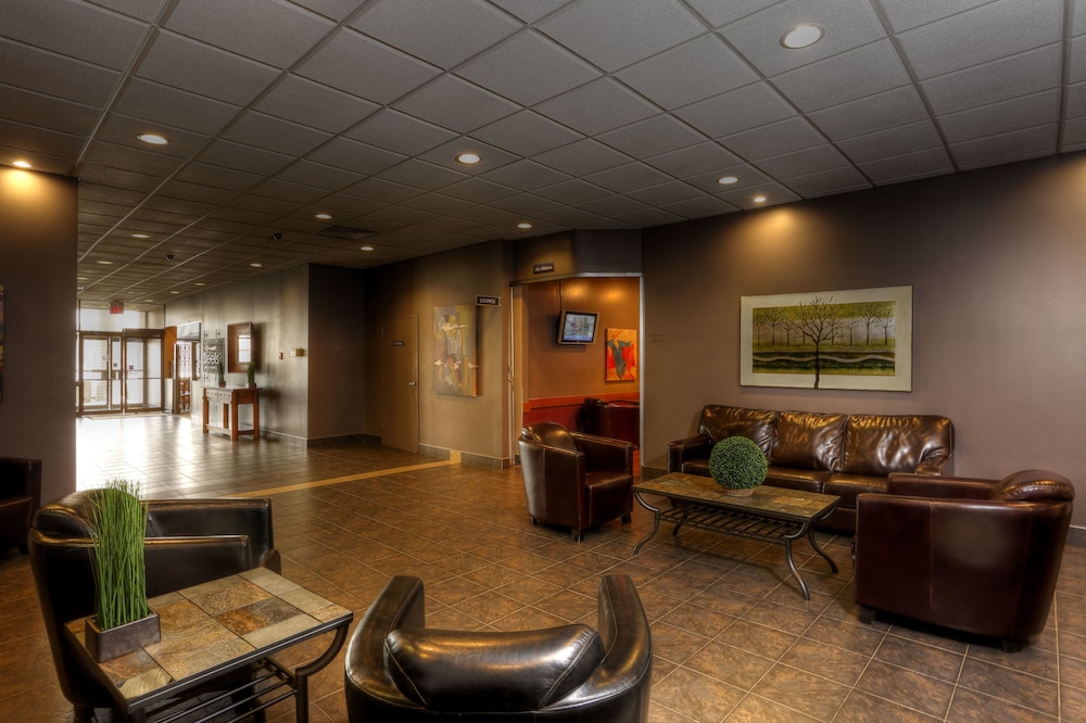 Royal Hotel 35/53