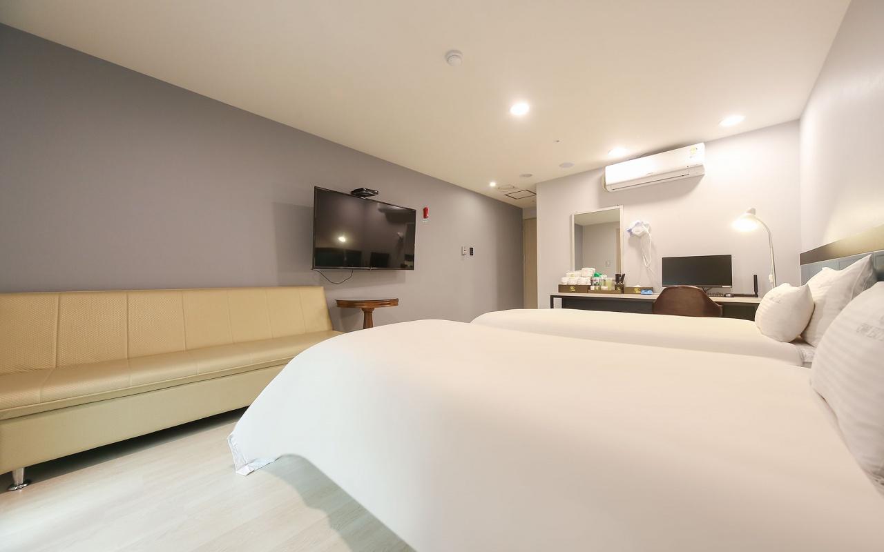 STANDARD, TWIN BEDS