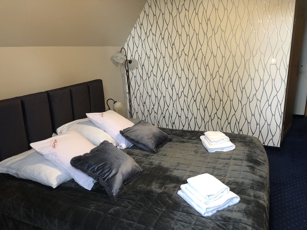 Hotel Bella 21/71