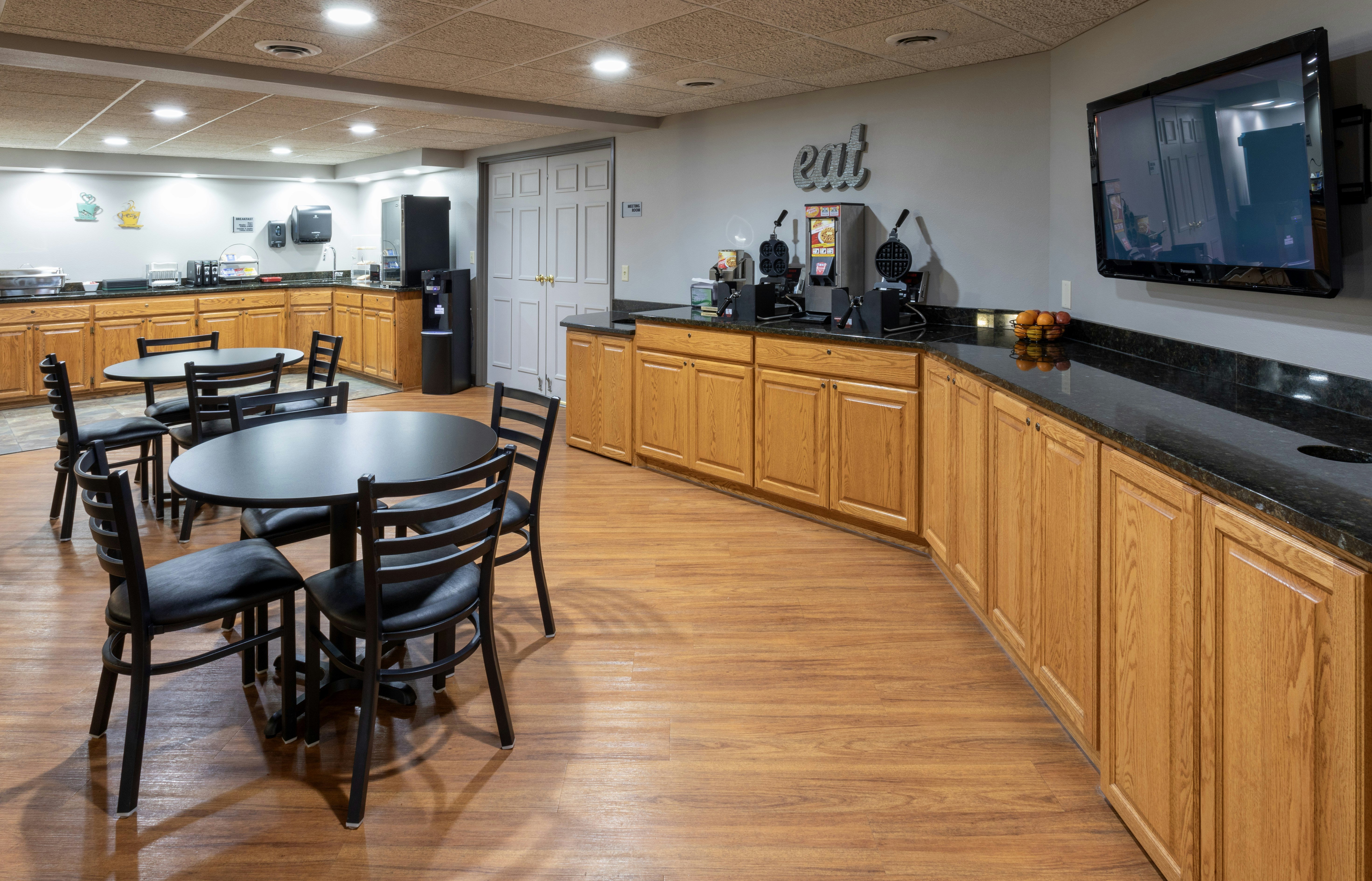 Paynesville Inn And Suites 20/24