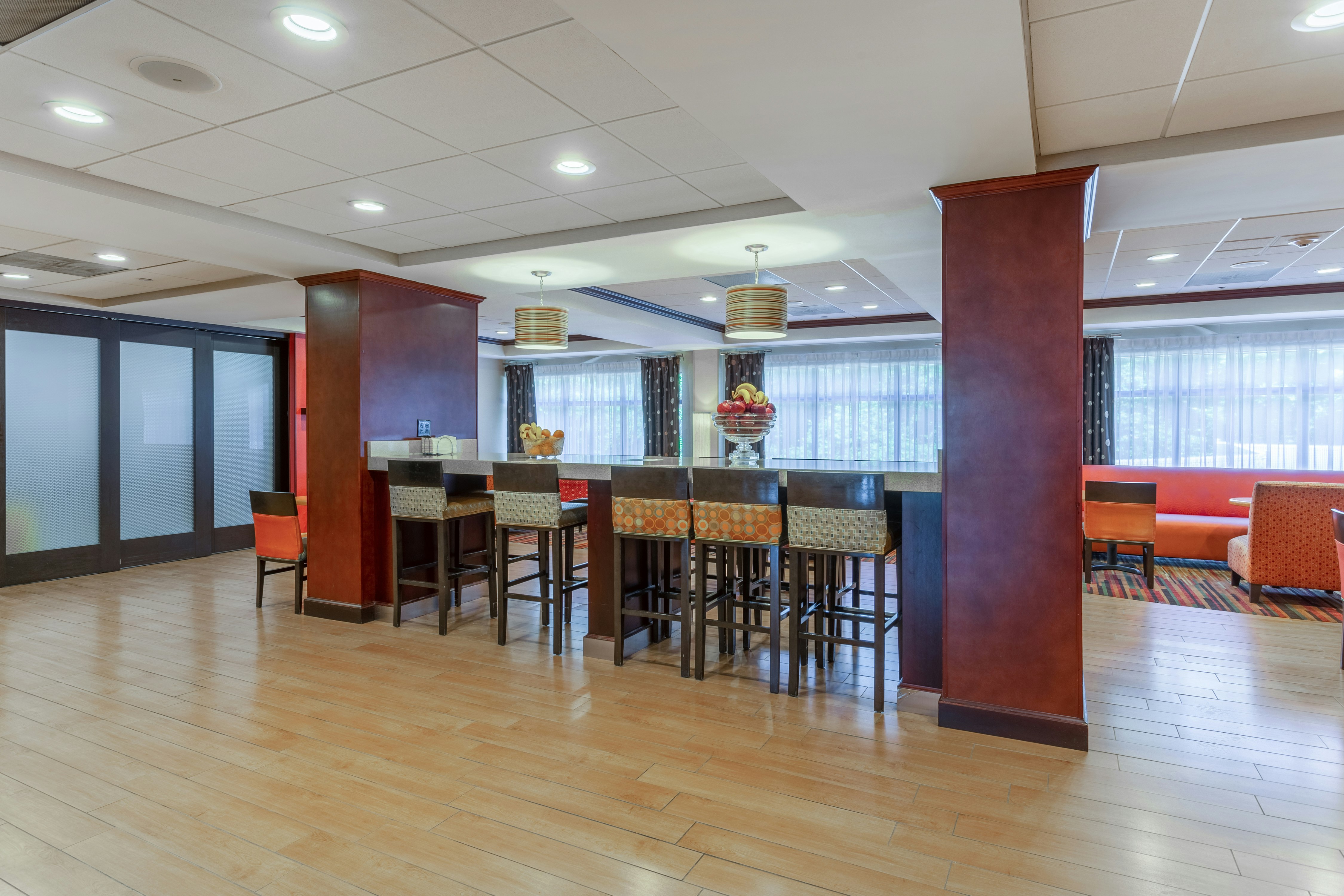 Hampton Inn Groton 41/56
