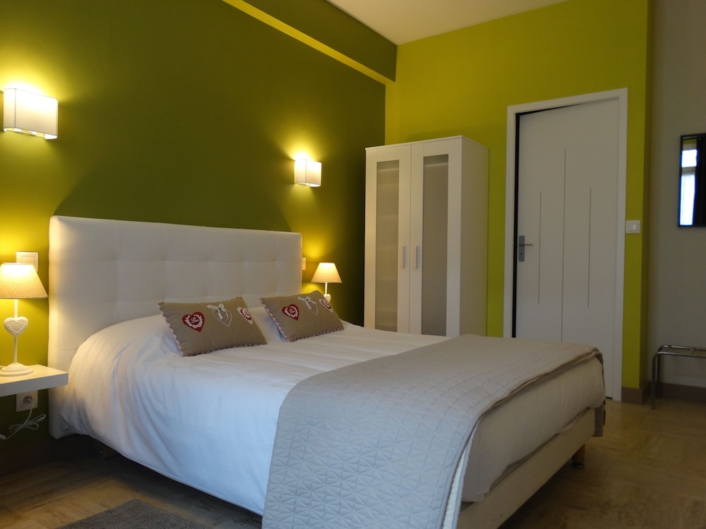 Le Castel Fleuri Hotel 18/61